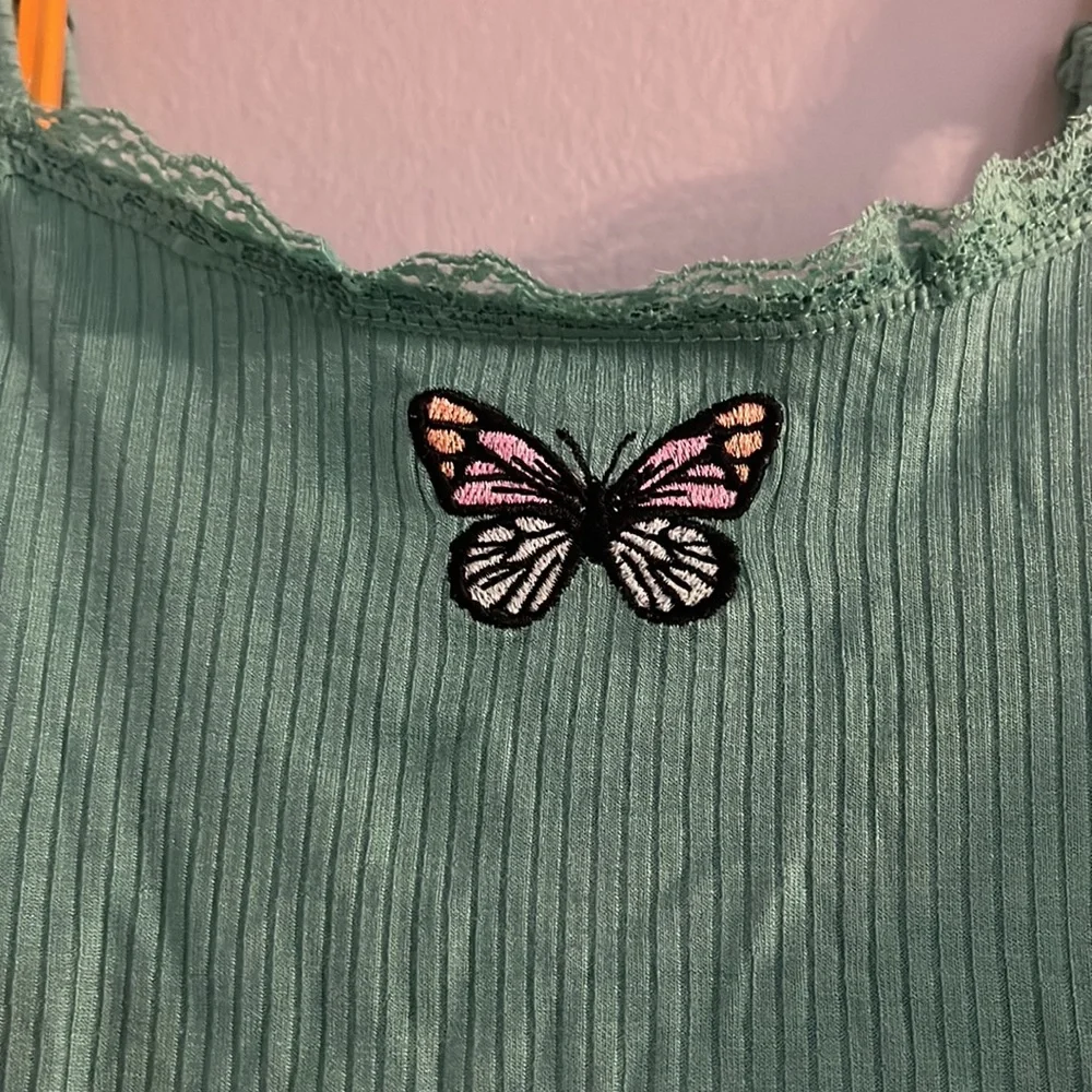 NWT Green Lettuce Hem Spaghetti Strap Monarch Butterfly Tank
